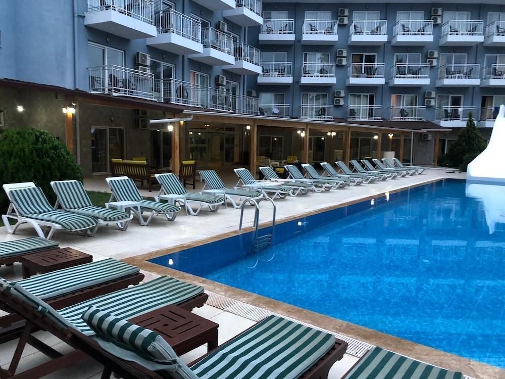 Monna Roza Beach Hotel ケメル エクステリア 写真