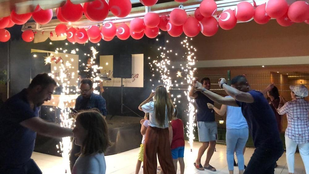 Monna Roza Beach Hotel ケメル エクステリア 写真