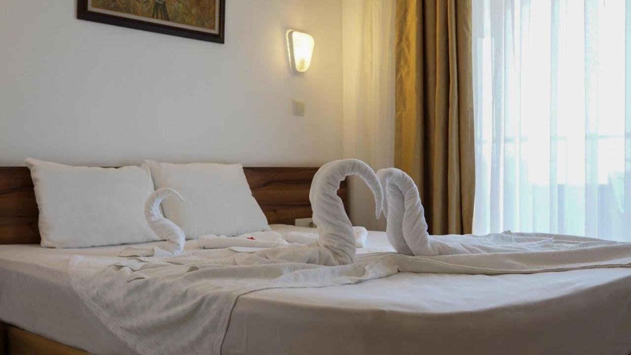 Monna Roza Beach Hotel ケメル エクステリア 写真